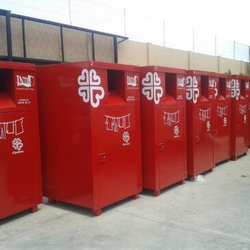 Estrenamos nueva imagen en los contenedores de recogida de ropa